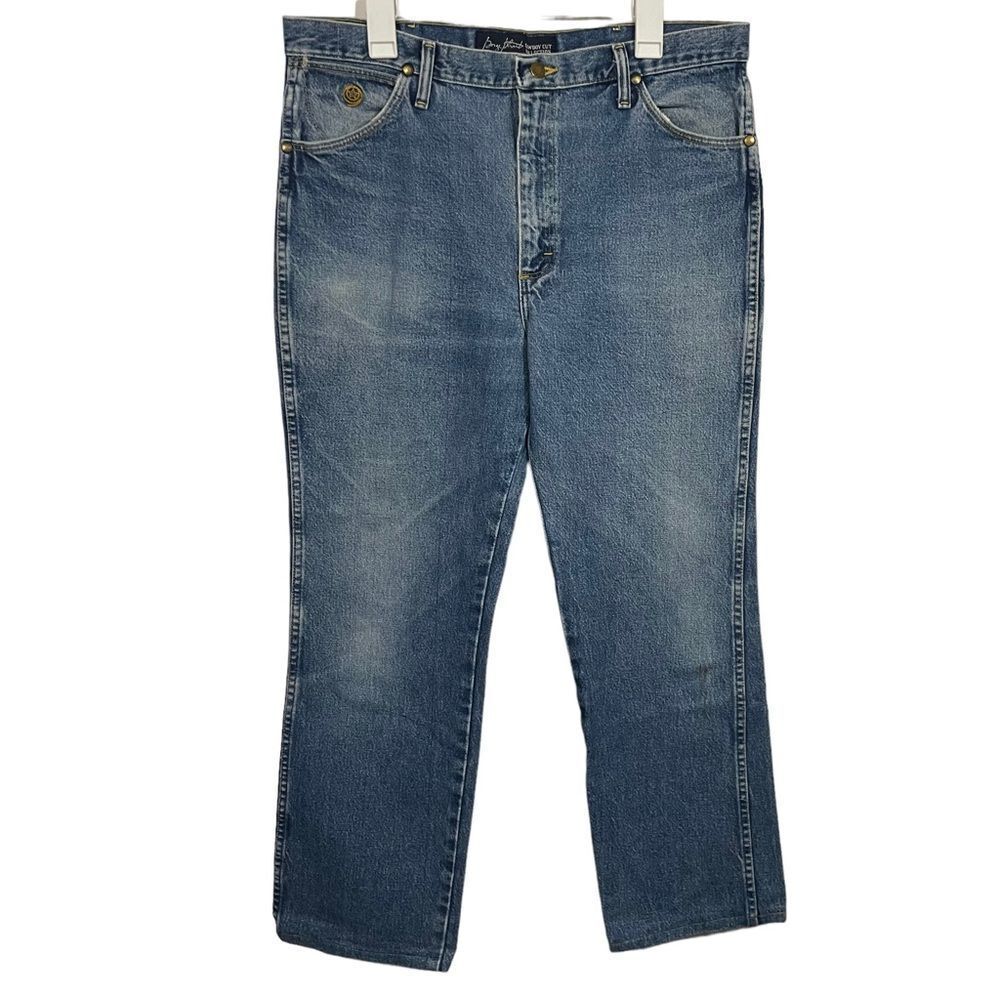 Wrangler Vintage George Strait Cowboy Boot Cut Jeans
